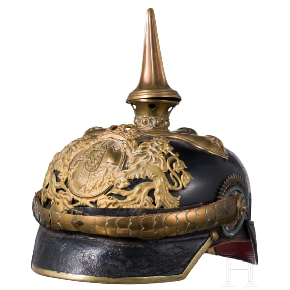 Oberleutnant Otto Zentgraf vom Train-Depot des III. AK - Helm M 1886 f&uuml;r Offiziere mit Paradebusch