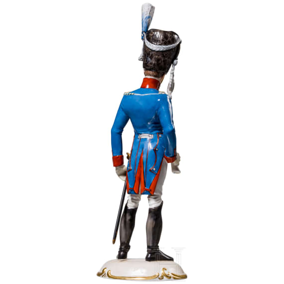 Porzellanmanufaktur Nymphenburg - Ein Offizier des Grenadier-Garde-Regiments in der Uniformierung um 1814
