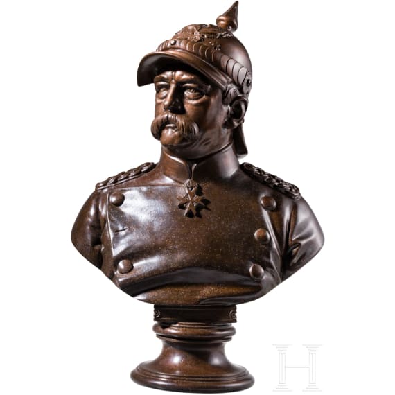 Otto von Bismarck - Portraitb&uuml;ste des Reichskanzlers mit K&uuml;rassierhelm