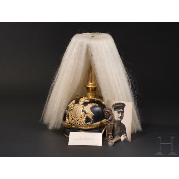 Generalmajor Hans Herrmann (1875 - 1953) - Helm als Offizier der w&uuml;rttembergischen Feldartillerie, acht Fotos und zwei Petschaften aus dem Nachlass