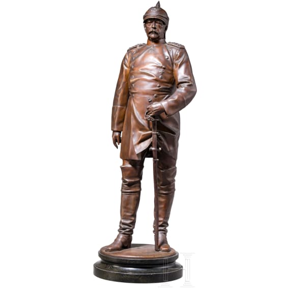 Reichskanzler F&uuml;rst Otto von Bismarck in K&uuml;rassieruniform