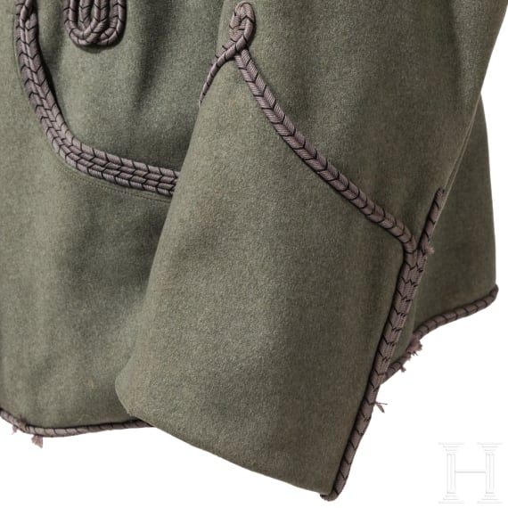 Feldgraue Attila M 1910 f&uuml;r einen Rittmeister der Husaren