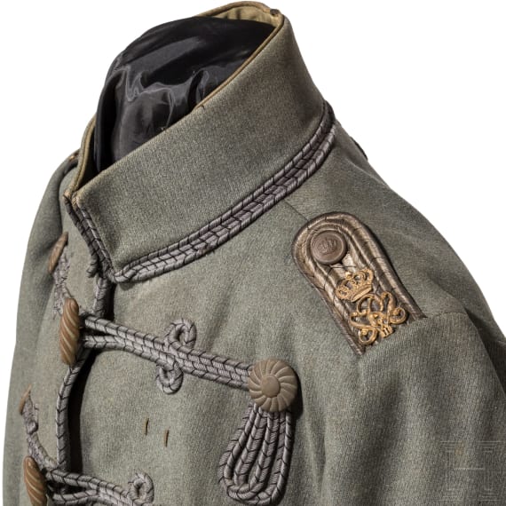 Feldgraue Attila f&uuml;r einen Leutnant im Husaren-Regiment "K&ouml;nig Wilhelm I." (1. Rheinisches) Nr. 7, datiert 1915