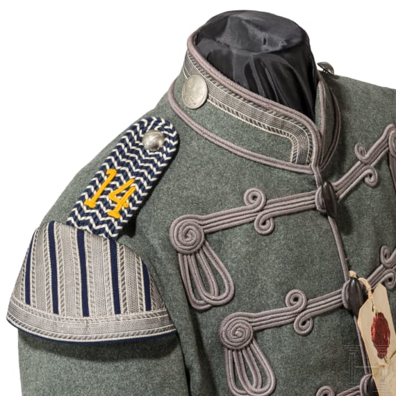 Feldgraue Attila f&uuml;r Mannschaften/Unteroffiziere im Husaren-Regiment Nr. 14 (gesiegelte Probe), datiert 1915