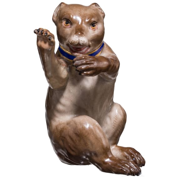 A small brown bear, Johann Joachim Kaendler, 1743 (design), Meissen, 19th century