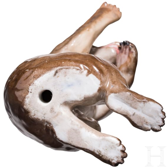 A small brown bear, Johann Joachim Kaendler, 1743 (design), Meissen, 19th century