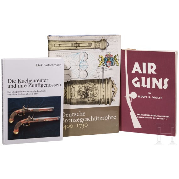 Drei B&uuml;cher zum Thema Feuerwaffen und Gesch&uuml;tze
