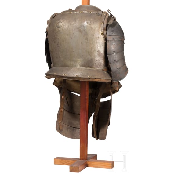 Knechtischer Harnisch, deutsch, um 1600, zusammengestellt aus originalen und sp&auml;teren Teilen