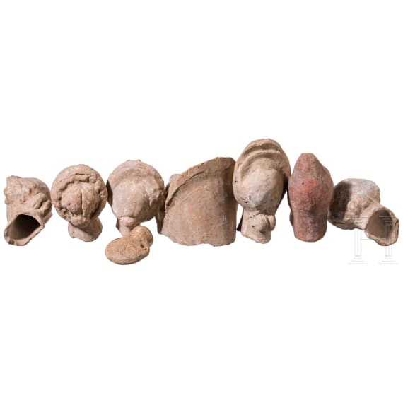 Sieben K&ouml;pfe und ein fr&uuml;hbyzantinisches Pilgerfl&auml;schchen, , Hellenistisch, 3. - 1. Jhdt. v. Chr. / 6. - 7. Jhdt. n. Chr.