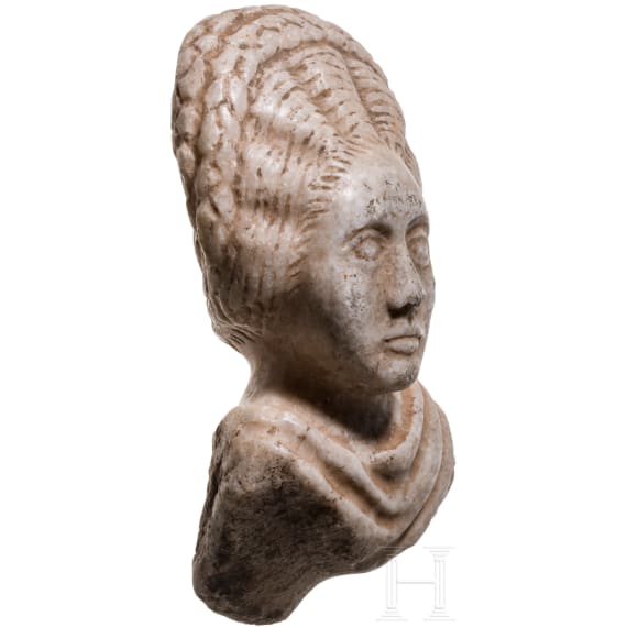 B&uuml;ste einer Frau, provinzialr&ouml;mische Kleinskulptur aus Marmor, Ende 2. Jhdt. n. Chr.