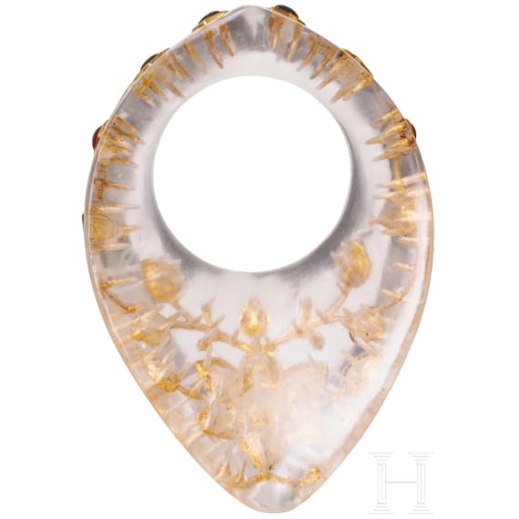 Edelsteinbesetzter Bogenring aus Bergkristall, Indien, 19. Jhdt.