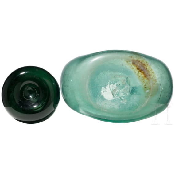Karaffe und Mineralwasserflasche, S&uuml;dfrankreich oder Spanien, 19. Jhdt. (Karaffe)/um 1900 (Flasche)