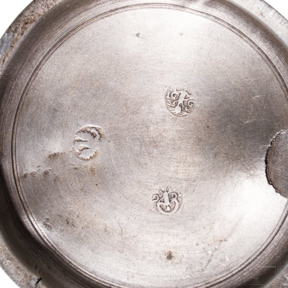 Walzenkrug mit Zinndeckel, Erfurt, Mitte 18. Jhdt.