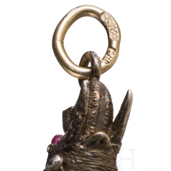A Russian silver-mounted nephrite pendant, 20th century