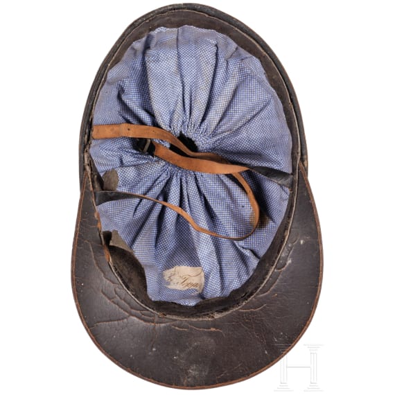 Hoher Tschako mit hannoveraner Kokarde, um 1850 - 1860