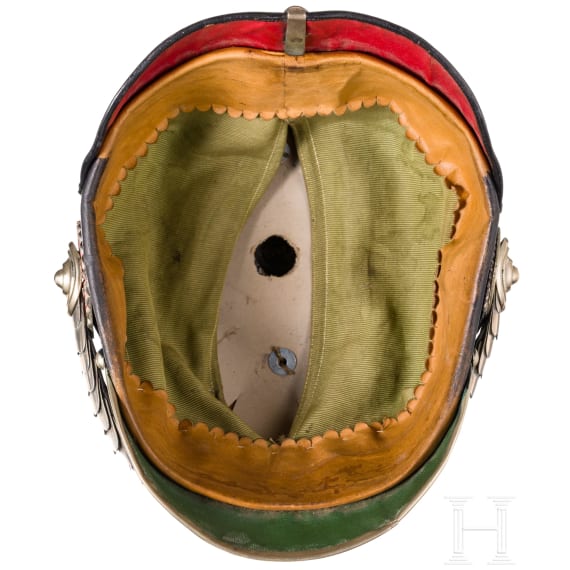 Helm f&uuml;r Offiziere der hessischen Armee, um 1900
