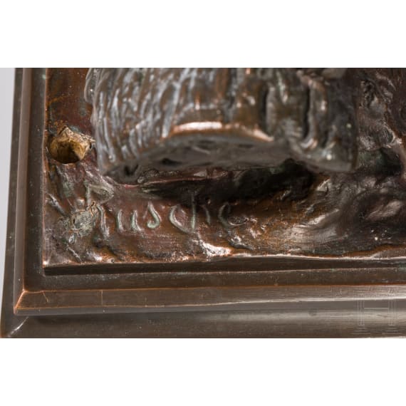Jagdhund-Plastik als Offiziers-Schie&szlig;preis, datiert 1896