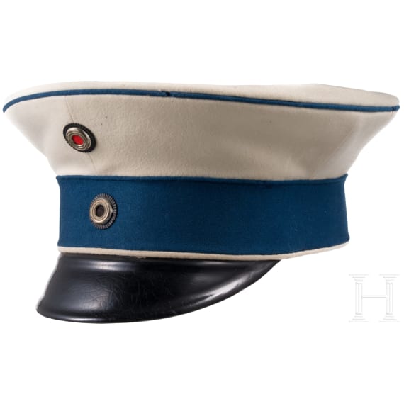 Schirmm&uuml;tze f&uuml;r Offiziere im Garde-K&uuml;rassier-Regiment