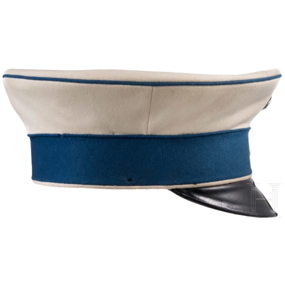 Schirmm&uuml;tze f&uuml;r Offiziere im Garde-K&uuml;rassier-Regiment