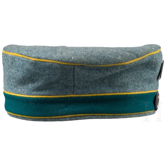 A field cap for Prussian Jaegers on horseback, dated 1916