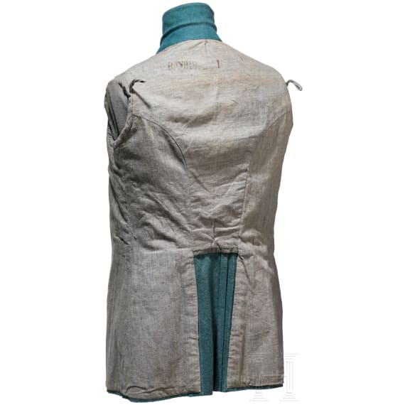 A replica of the M 15 field tunic