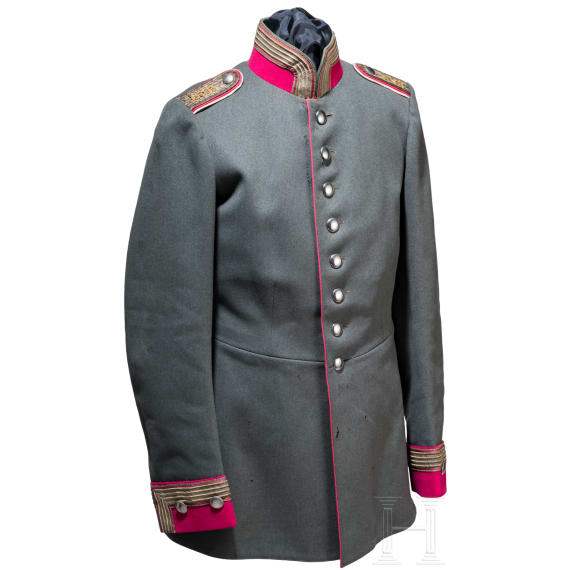 A field grey tunic for officers in Cuirassier Regiment "Queen" (Pomeranian) No. 2