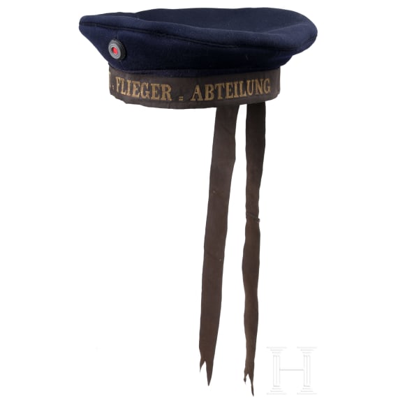 A blue sailors cap for members of the Marine-Flieger-Abteilung