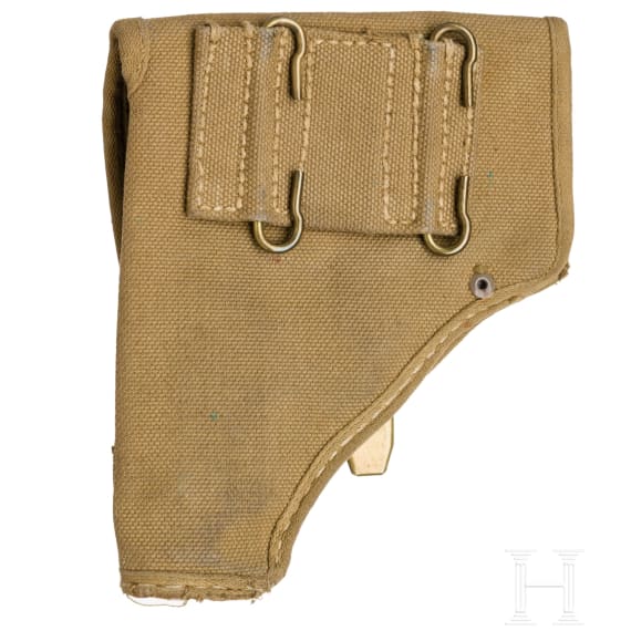 Beretta Mod. 35, im khakifarbenen Leinenholster