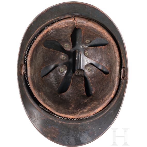 Stahlhelm M 15 Adrian f&uuml;r polnische Freiwillige in der franz&ouml;sischen Armee