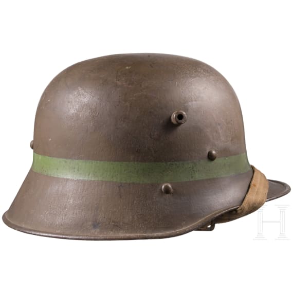 Stahlhelm M 17 mit Truppenkennzeichnung