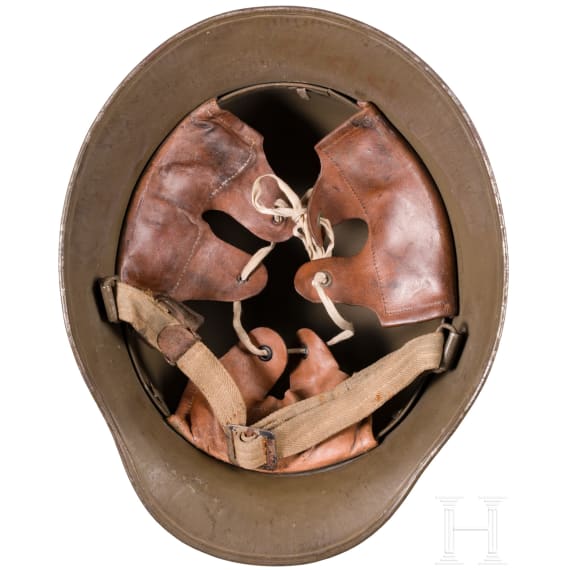 Stahlhelm M 17 mit Truppenkennzeichnung