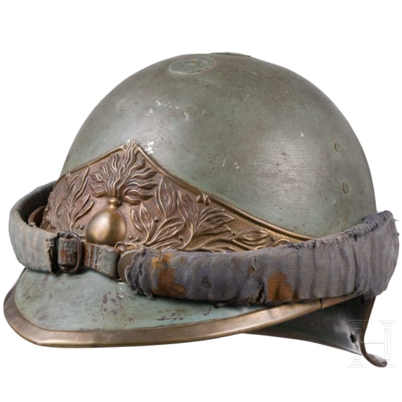 Dragoon helmet reused by the infantry around 1915