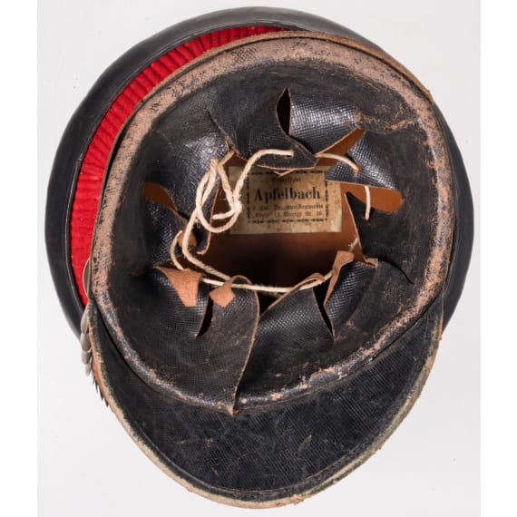 A Shako for members of the 2nd Cavalry Regiment, 19th/early 20th century