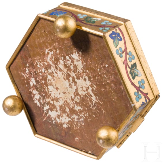 A brass and micro-mosaic lidded box depicting Piazza San Pietro, Cesare Roccheggiani (Rome), circa 1870&ndash;1880