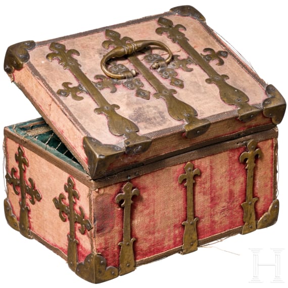 A French velet covered casket, ca. 1680