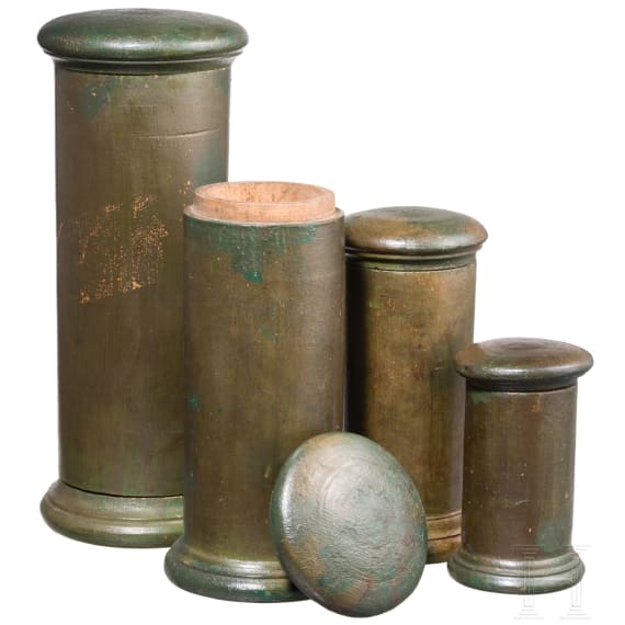 A set of four Gemran wooden apothecary pots, 18th century