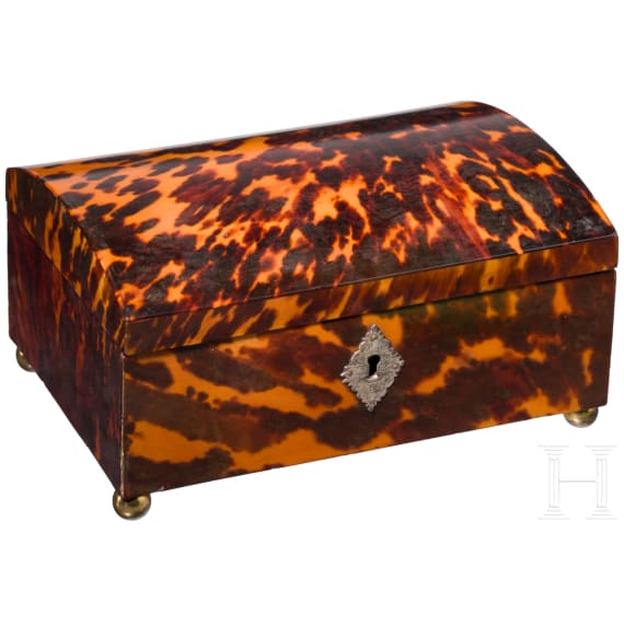 A wood and tortoiseshell casket, circa 1800