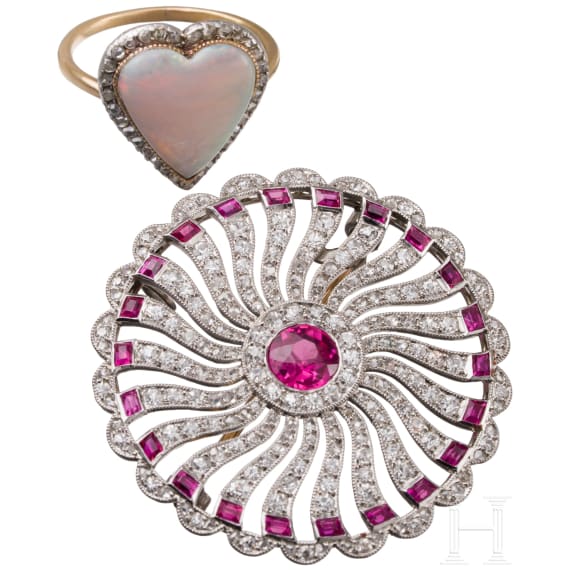 A 18ct whitegold ruby and diamond roses brooch and a heart-shaped 18ct gold and agate stone ring