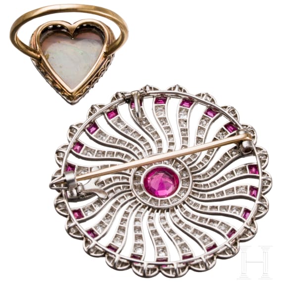 A 18ct whitegold ruby and diamond roses brooch and a heart-shaped 18ct gold and agate stone ring