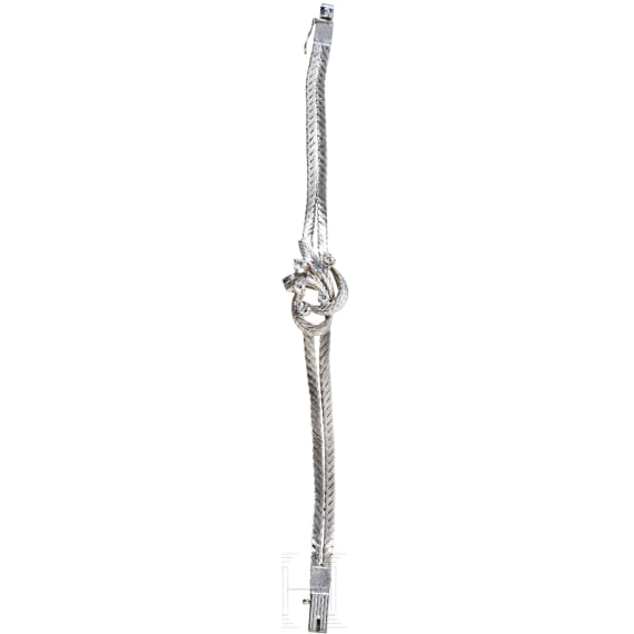 An 18-ct white gold bracelet set with diamonds (approx. 0.52 ct).