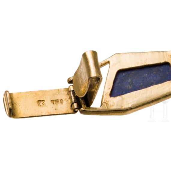 An 18ct gold and lapis lazuli bracelet