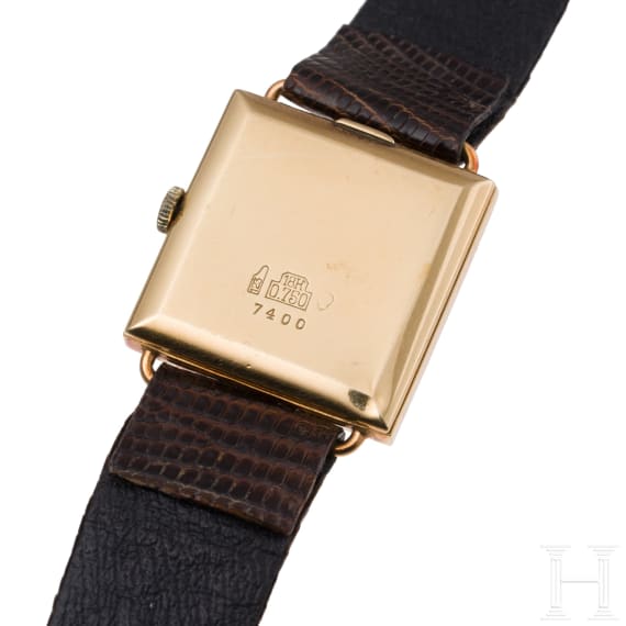 A Dugena Festa 18ct yellow gold gents wristwatch