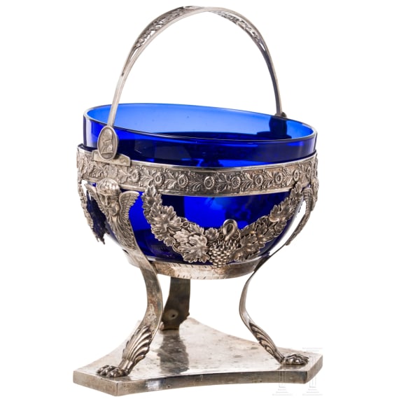 A silver bowl with portraits of tsar Alexander I (1801-1825 Emperor of Russia) and Frederick William III (1797 - 1840 King of Prussia) with glass inlay, Hanau, late 19th century