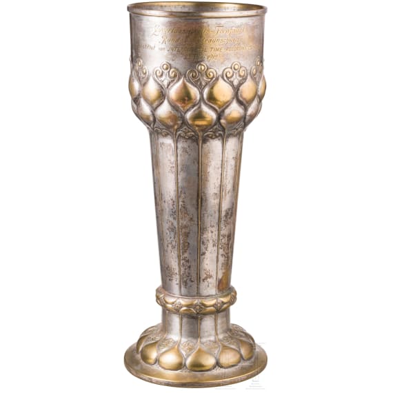 Gro&szlig;er Buckelpokal, Geislingen, WMF, datiert 1912