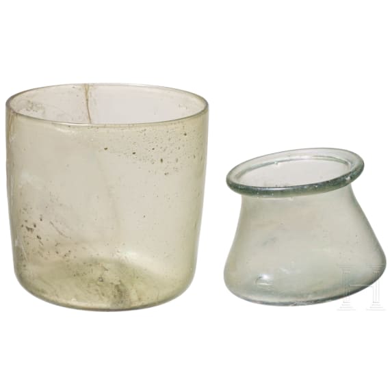 Zwei Glasbecher, wohl sp&auml;tr&ouml;misch/um 1600