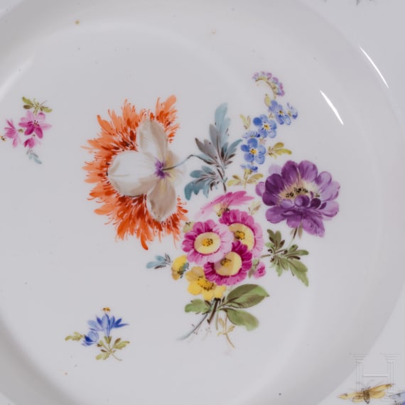 Sechs Suppenteller mit Blumen und Insekten, Meissen, um 1840/50
