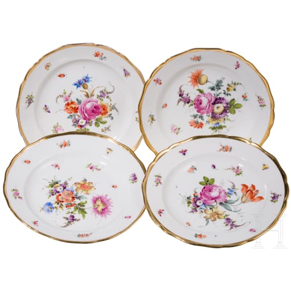 Vier Speiseteller mit Blumen und Insekten, Meissen, circa 1840/50