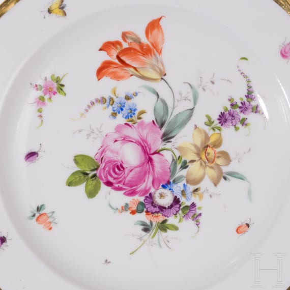 Vier Speiseteller mit Blumen und Insekten, Meissen, circa 1840/50