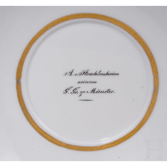 54-teiliges Service des Georg Grafen zu M&uuml;nster mit zahlreichen Adelswappen, deutsch, KPM, datiert 1840-1845