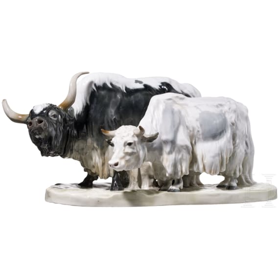 Zwei Grunzochsen, Otto Pilz, 1907 (Entwurf), Meissen, vor 1924 (Ausf&uuml;hrung)